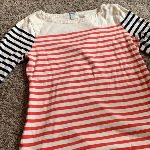 Old navy shirt - Picture 3 of 3